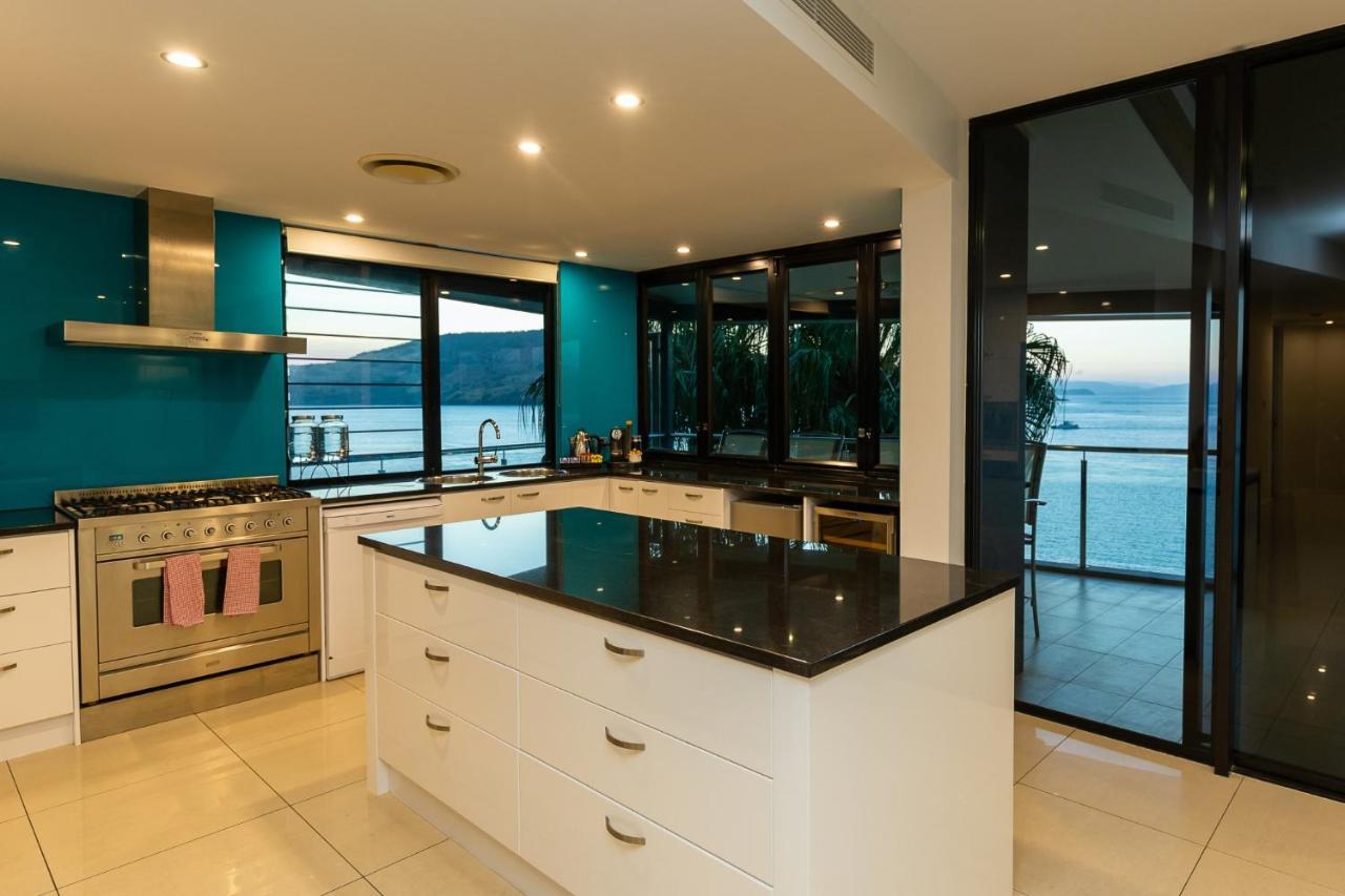 Edge Waterfront Apartments Hamilton Island Luaran gambar